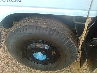 ขายรถ 6 ล้อดัมพ์ ISUZU NKR 88 แรงม้า คัสซี NKR55EX5S-7107129 ราคา 450000