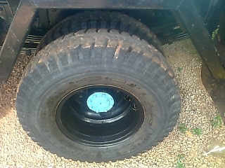 ขายรถ 6 ล้อดัมพ์ ISUZU NKR 88 แรงม้า คัสซี NKR55EX5S-7107129 ราคา 450000