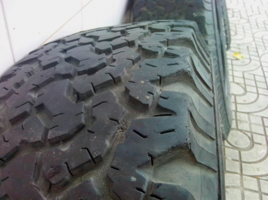 ขายล้อกะทะวีโก้แถมยางbf 235 70 16 ขายล้อกะทะวีโก้แถมยางbf 235 70 16