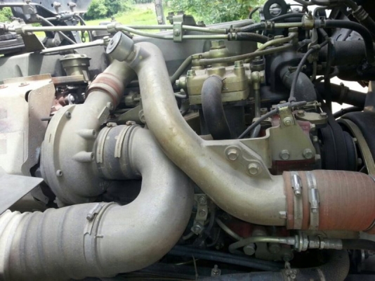 รถฮีโน่ 10 ล้อดั้ม 380 แรงม้า ปี 53  สนใจติดต่อ 081 - 6079515