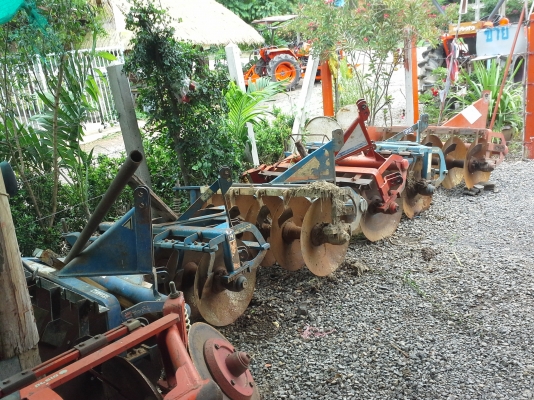 ขายผานพรวน 5 ใบ ครึ่งโหล