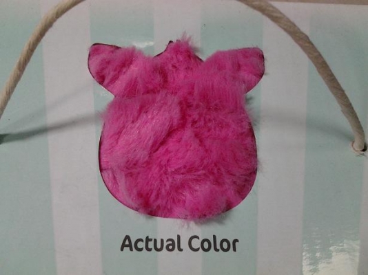 ขายตุ๊กตา สีชมพู ครับ