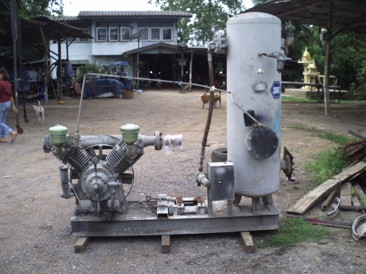 ปั๊มลม ขายตามสภาพ ลดแล้วอยากขายเหลือ 30000