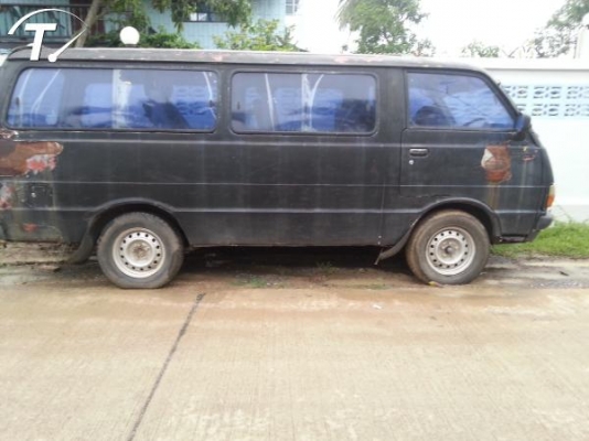 ขายรถตู้TOYOTA, HIACE 2.0 เบนซิน แก๊สLPGแล้วถูกๆ43000สนใจ0853647170