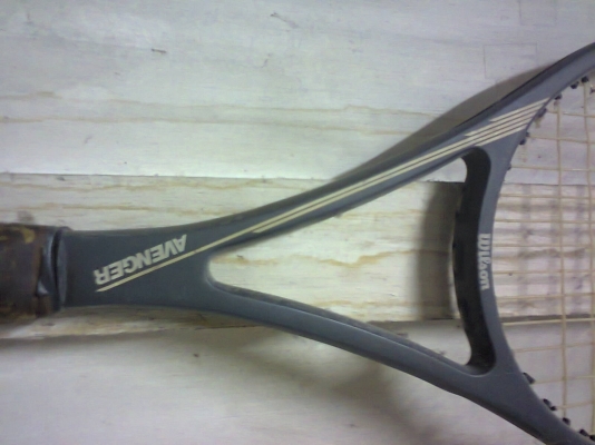 ไม้เทนนิส wilson โบราณ ยังใช้ได้ ไม้เทนนิส wilson โบราณ ยังใช้ได้