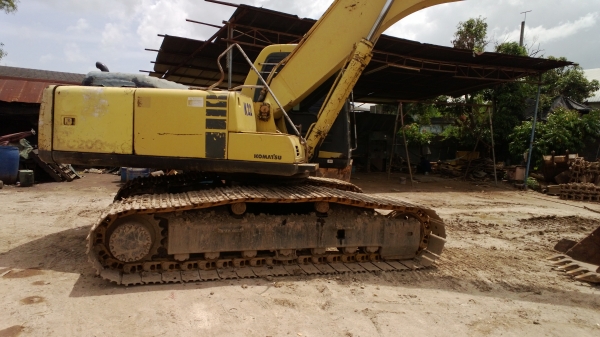 PC200-6  ซีเรียลสูงS/N96007 โซ่ใหม่ เอวแน่น ไฟฟ้าครบ แอร์ครบ เล่มทะเบียน