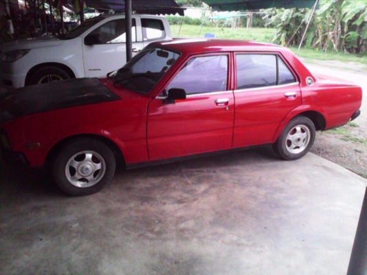 ขาย toyota rt100ราคาถูกทะเบียนพร้อมโอนหรือแลกกะบะมาสด้าดัสสันหรือเว็ฟ 125