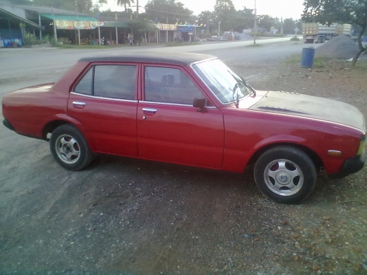 ขาย toyota rt100ราคาถูกทะเบียนพร้อมโอนหรือแลกกะบะมาสด้าดัสสันหรือเว็ฟ 125