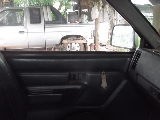 nissan ฝาแดง nissan ฝาแดง