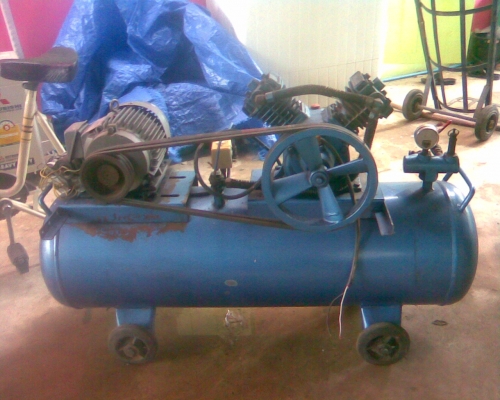 ปั้มลม พูมา 150 ลิตร