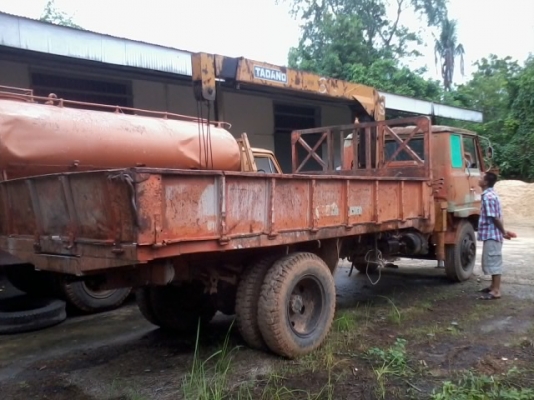 ขาย FUSO ติดเคน 2ตัน ขับได้ เคนใช้ได้ไม่มีซ่อม ไม่มีทะเบียนรถประมูล ช.ป ราคาถูก