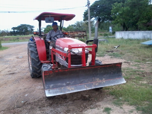 ขาย! ยันมาร์ 45 แรง รถบ้านห้าปี ใช้งานปกติ สภาพรถบ้านๆสวยๆ ขายไม่แพงเจ้าของขายเอง