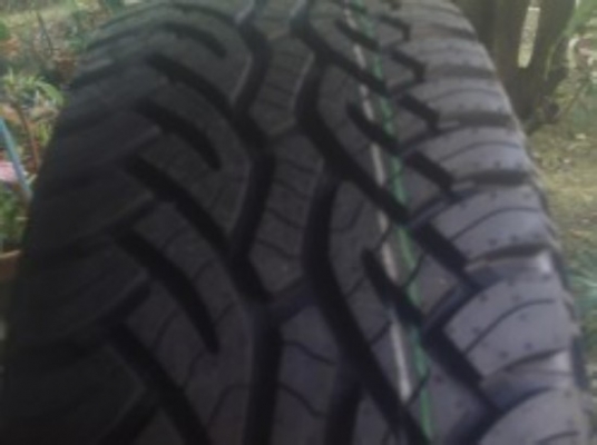 ยางใหม่ปี2013 ขนาด 265-65-17 AT ราคาพิเศษ ยางใหม่ปี2013 ขนาด 265-65-17 AT ราคาพิเศษ