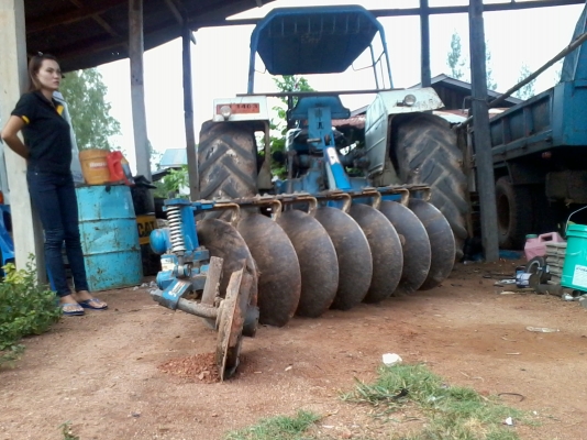 ขายฟอร์ด เครื่อง77 T1 รถบ้านๆ เจ้าของขายเอง สภาพดี ใช้งานปกติ มีอุปกรณ์ 2 อย่าง ขายไม่แพง