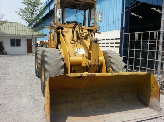 ขายด่วน รถตัก 510 เครื่อง 4D1052-3