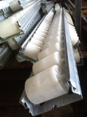 ชุดร่างลูกกลิ้งสำเร็จรูปหน้ากว้าง 2นิ้วกว่า ขายฟุตละ 140 บาท