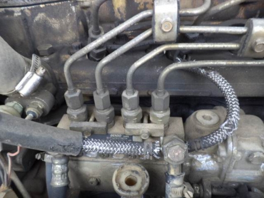 ขายด่วน..รถแบคโฮ CAT 308 B S/N 3YS02881 ผลิตปี 2000 รถสวย เก่าญี่ปุ่น มีใบอินวอยล์.