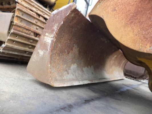 ขายด่วน..รถแบคโฮ CAT 308 B S/N 3YS02881 ผลิตปี 2000 รถสวย เก่าญี่ปุ่น มีใบอินวอยล์.