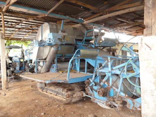 ขายรถเกี่ยวข้าวศักดิ์พัฒนาบิ๊ก37