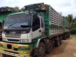 ขายรถบรรทุก อีซูซุ เดคก้า 320 เเรงม้า เเม็กโหลด(รถสภาพเดิมๆ)