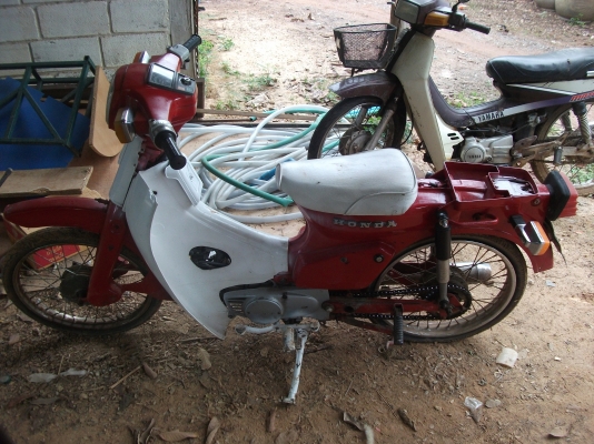 HONDA  900