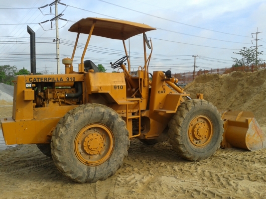 ขายรถตักล้อยาง CAT 910 รถสภาพดีมากครับ
