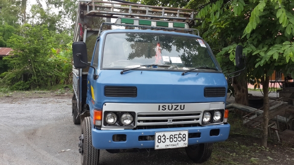 ขาย 480000 ต่อรองได้อีกคับ ขาย KS 32 ยกหัวได้ ดั้ม Fหน้าFหลัง เครื่อง115 สนใจโทร0847064103