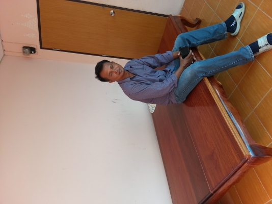 ขายโต๊ะไม้พยุงอย่างหนา