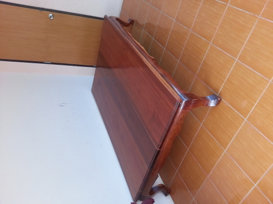 ขายโต๊ะไม้พยุงอย่างหนา