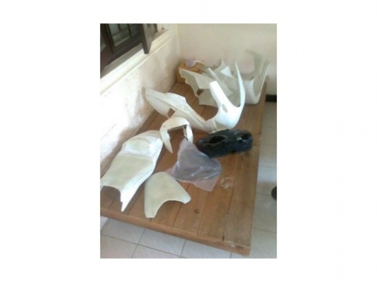 ขายแฟริ้งcbr1000 ราคา5500บาท