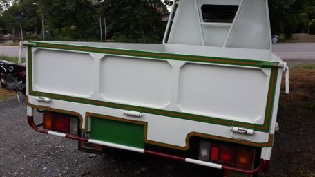 ขาย อีซูซุ บัดดี้ ทำกระบะ เครื่อง อีซุมังกร 87 สีทำใหม่ ขาย160000 ต่อรองได้