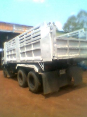 ขายรถบรรทุกสิบล้อดั๊มพ์ Mitsubishi MA เครื่องเดิม 10 เกียร์ ด.โคราช ยาง 70\%