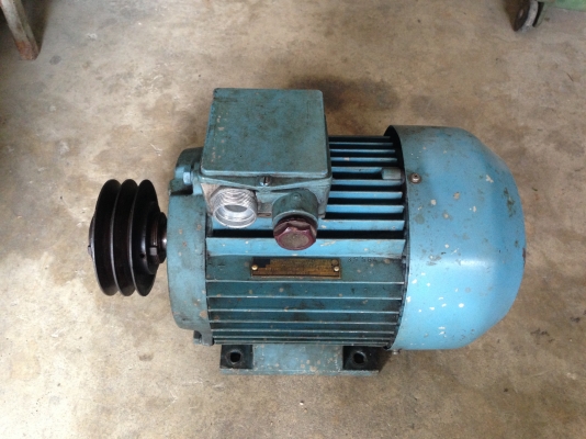 ขายมอเตอร์ Saha kim 5.5 HP. 1400 RPM. 380 V สภาพสวย พร้อมใช้งาน