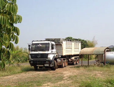 ขายรถบรรทุก BENZ  สภาพดีเยียม ขายเอง ราคาถูกมาก ทีเชียงใหม่