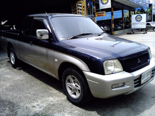 mitsu strada cab 2.8glxสภาพดีมากสวยหน้าหลังเดิมสีรอบคันสวย