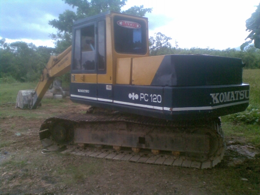 ขายแบคโฮ  PC  120-3  สภาพพร้อมใช้งาน