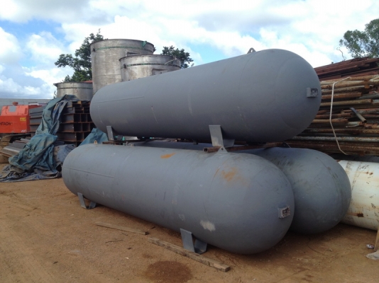 ขายถังเบาท์ NGV ขนาด 4,000 ลิตร สามารถเอาไปทำถังเก็บลมได้ครับ เหลือ 2 ใบ แล้วครับ ราคาคุยกันครับ