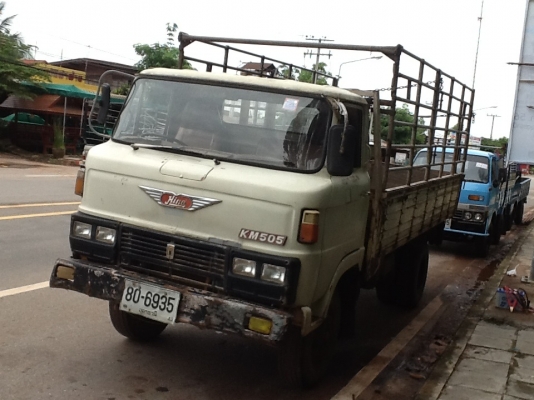 ขายด่วน KM 505 เครื่อง WO4D 117 HPแคชชีไม่บวมสภาพพร้อมใช้ภาษีเต็มเอกสารพร้อมโอนครับ