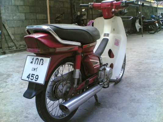 ขายดรีมคุรุสภา ทะเบียนเต็มพร้อมโอน เครื่องเงียบอะไหร่ครบสีเดิมๆรถสภาพสวยพร้อมใช้งาน ขาย 13500 บาท