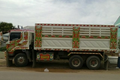 ขายหางพ่วงสามเพลาดั้มพ์ปี 53 ยางใหม่ สวยมาก จองเลย โทร 088-4501277