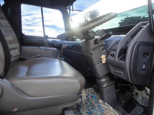 ประกาศขายรถดัมพ์ 6 ล้อ 5 คิว HINO เครื่อง H07D 6 สูบแบบหัวเดี่ยว