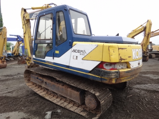 รถขุดดิน SK100 มาร์ค ทรี สภาพสวย  นำเข้าจากญี่ปุ่น เดินทางถึงไทยแล้วเมื่อเร็ว ๆ นี้ โทร.081-373-0559