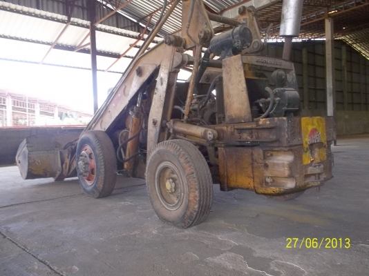 ขายรถตัก โคมัสสุ