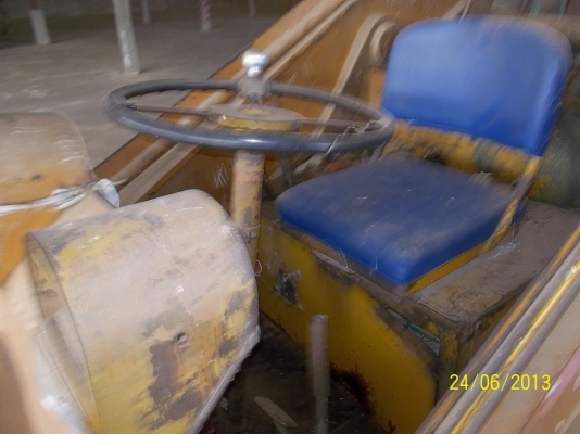 ขายรถตัก โคมัสสุ