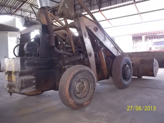 ขายรถตัก โคมัสสุ