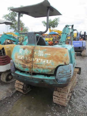 KOMATSU PC30-7 เก่าไทย ขายตามสภาพนะครับ KOMATSU PC30-7 เก่าไทย ขายตามสภาพนะครับ