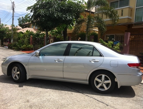 HONDA ACCORD 2003-2.4 EL iVTECT