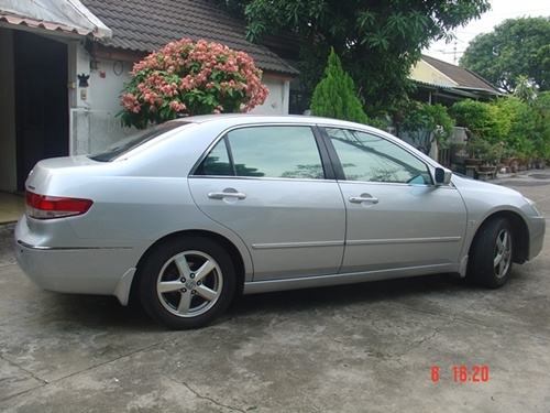 HONDA ACCORD 2003-2.4 EL iVTECT