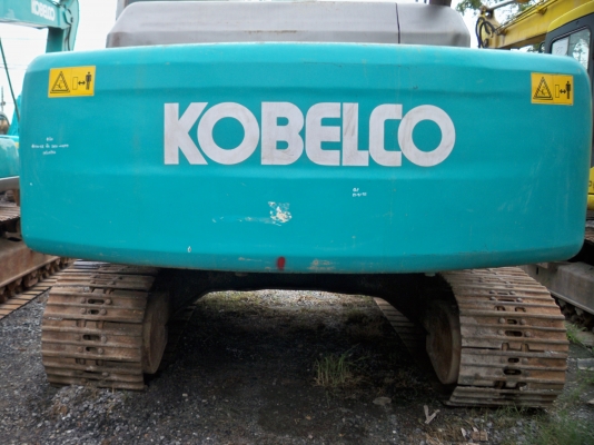 KOBELCO SK 230 E.