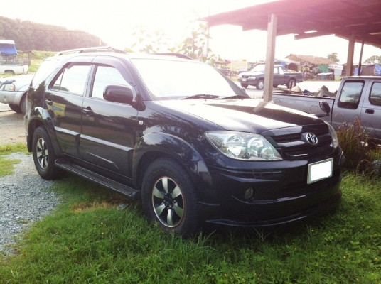 Toyota Fortuner 2004 2.7 Gassoline.